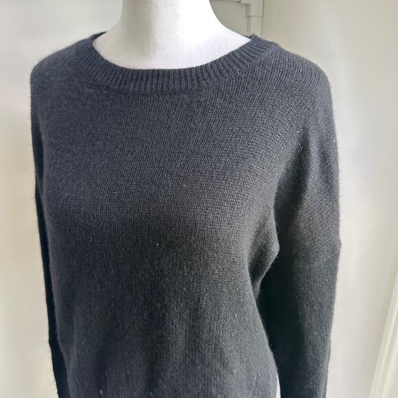 Skull Cashmere Black Sz Small Edgy 100% Cashmere Sweater Designer Luxe Knit - Picture 2 of 6